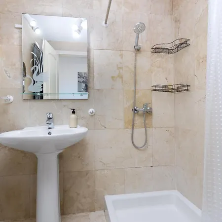 2br Arenas House - Terrace & Pool Apartament *