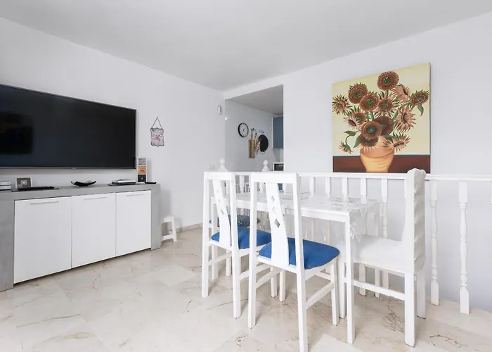 2br Arenas House - Terrace & Pool Διαμέρισμα *