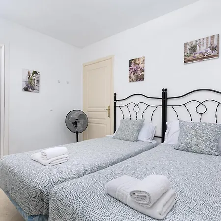 2br Arenas House - Terrace & Pool Apartamento